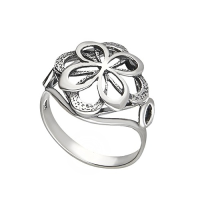 Pierścionek srebrny w kształcie kwiatu